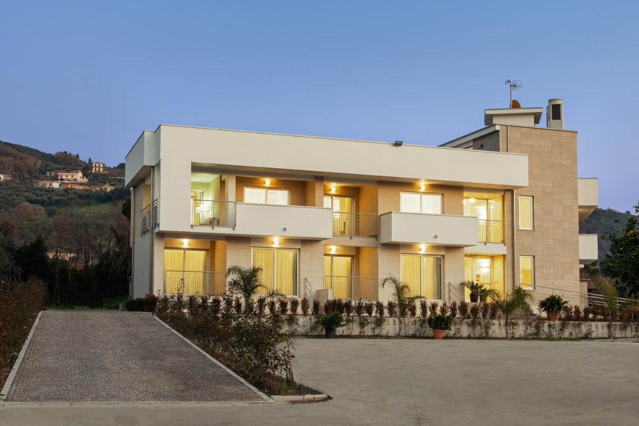 Hotel Serenella Agropoli Exterior foto